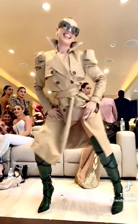 Currently on my FYP… Waxed smoother than a glass table.. Link in comments