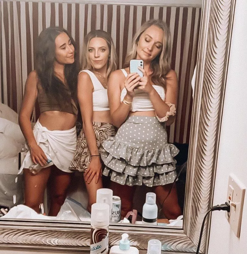 Cute friends