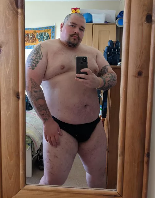 Cute, hairy chasers HMU Cute, hairy chasers HMU