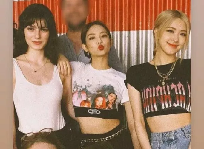 Cutiepies, FMK or MMM 😜