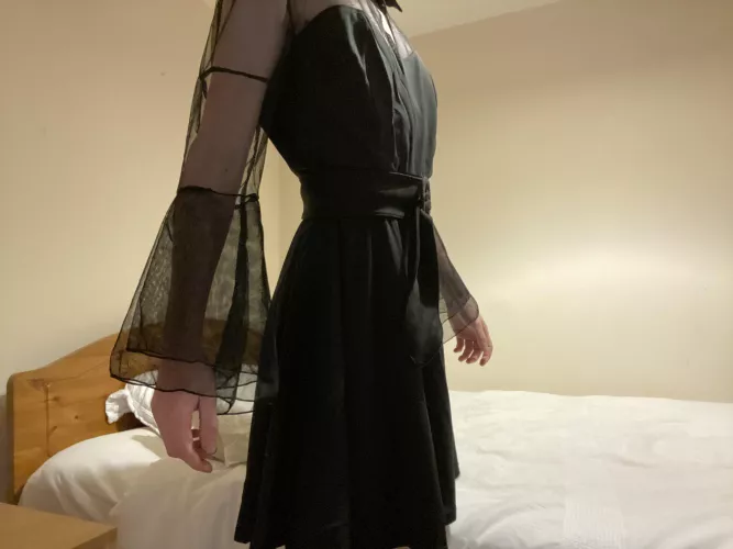 Damn this feels good on my waist 😍