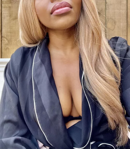 Day dreaming bout you ✨