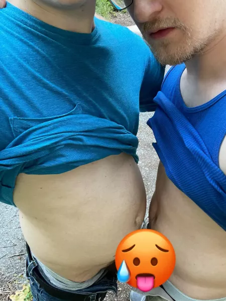 Decided to stop during our hike 😈❤️