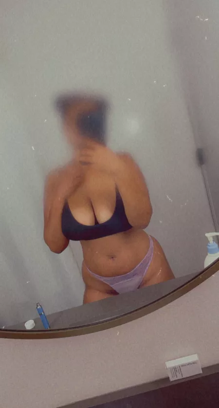 Do I look fuckable in this