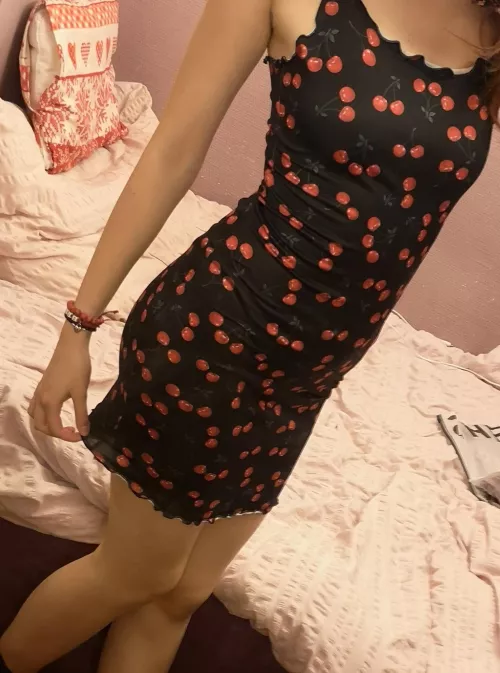 Do you like cherries?🍒