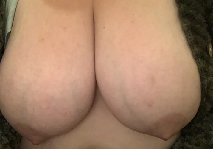 Do you like my nipples?