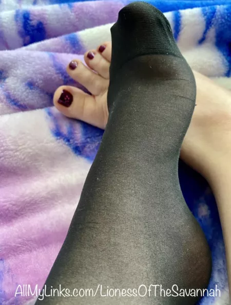Do you like my Nylon socks or my Fresh Pedi?! 😋 Maybe both? 😜