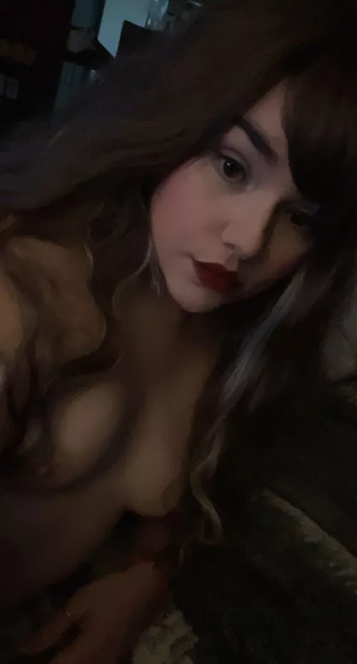 do you like this lipstick color?