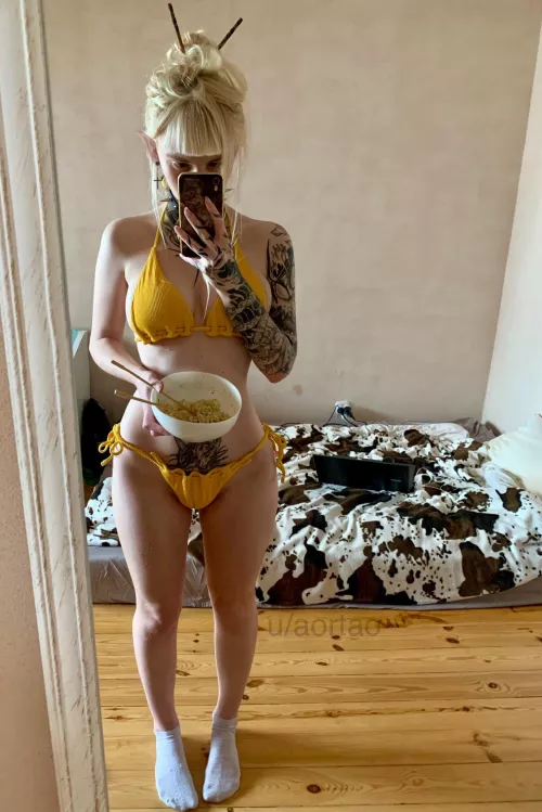 do you mind if i’m a little elf? (height 5,2ft/ 158cm) [f]