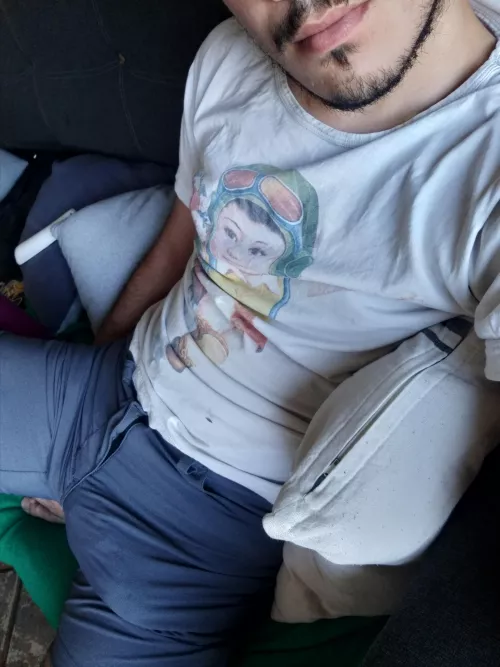 Does this counts as a bulge pic?