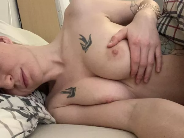 💦💦💦 drain your balls on me 💦💦💦 and fill me with the cum 💦