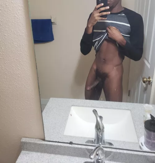 Early morning tootsie roll selfie 🍫