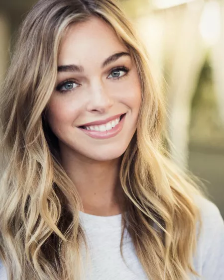 Elizabeth Turner Elizabeth Turner