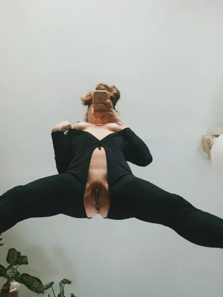 Every time I clean up the room I put on my new outfits. Also – did U zoom in?