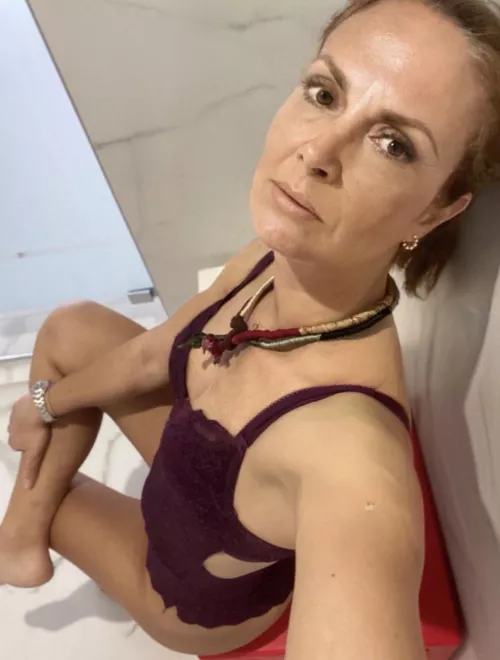 (F52)… decided to expose further myself… do you think I am still a material of good use?