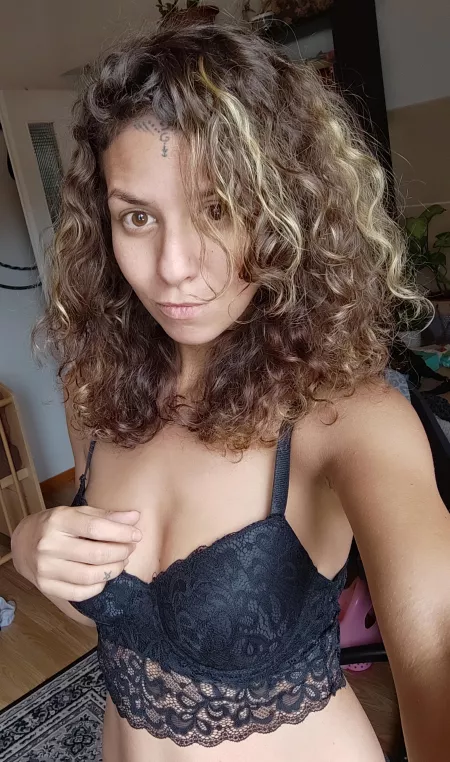 feeling very sexy with my new haircolor 🔥🔥🔥