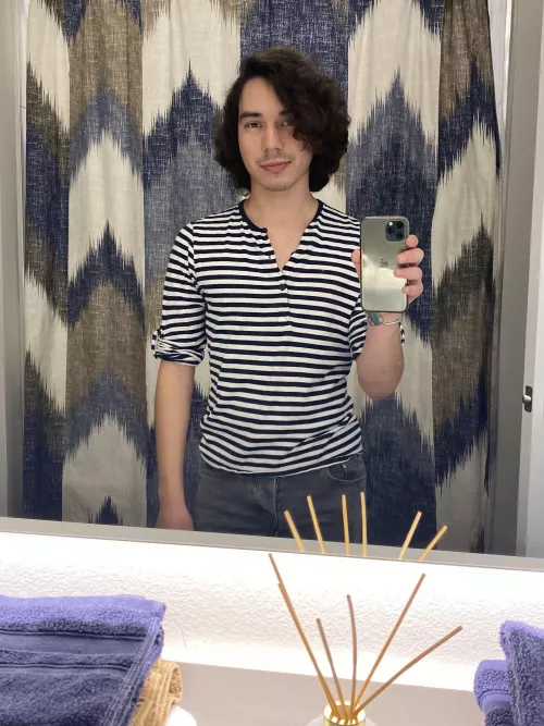 Felt cute , most definitely will delete later 🤓