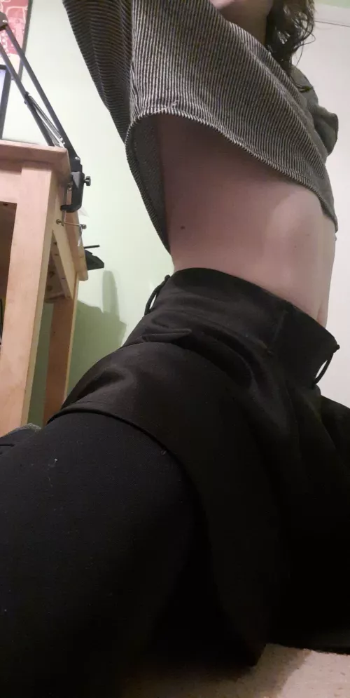 Femboy Midriff for you ppl