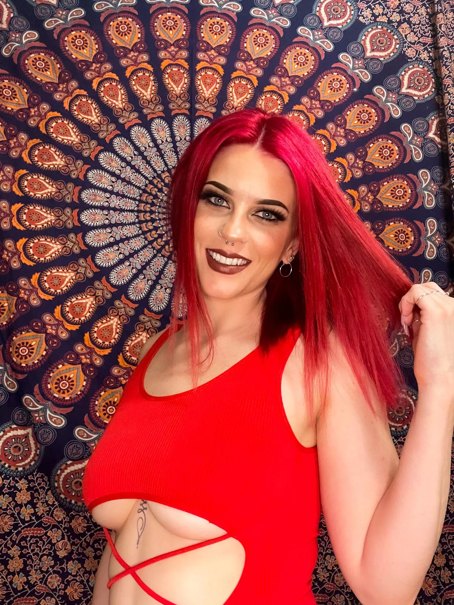 Fetishize me 💄