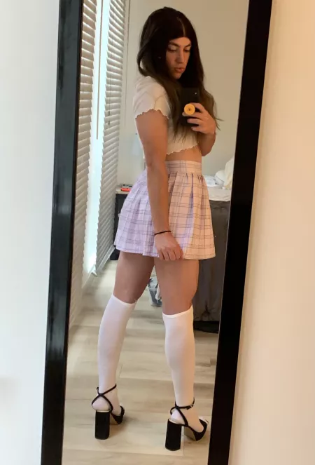 Figured out a new pose lol