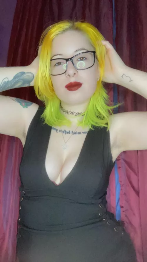 Filmed an edging video in this sexy dress last night 😉