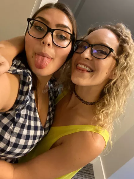 Filmed some hot content with FitSidney yesterday!! 💕