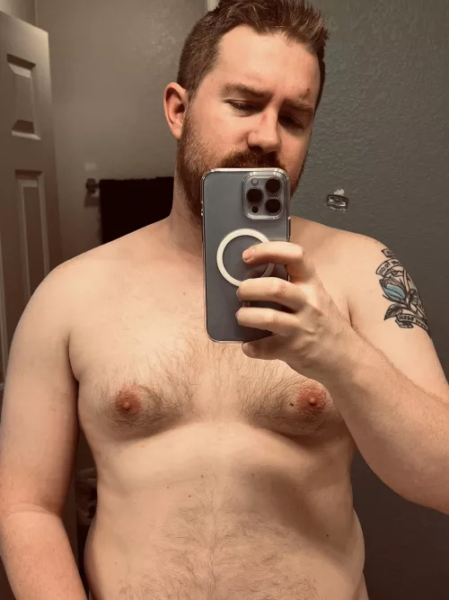 Finally have a place with a good selfie mirror