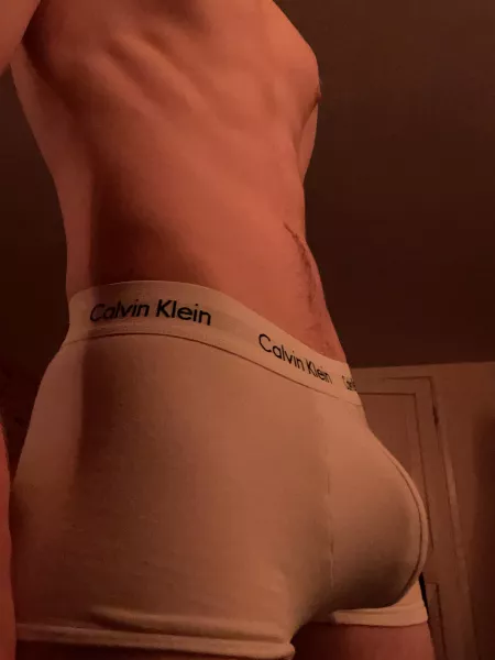 first post… hope i’m welcome here 🪑