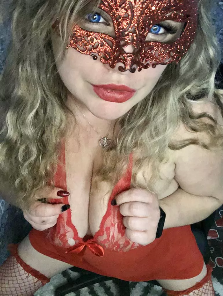 Flirty and a tease 💋