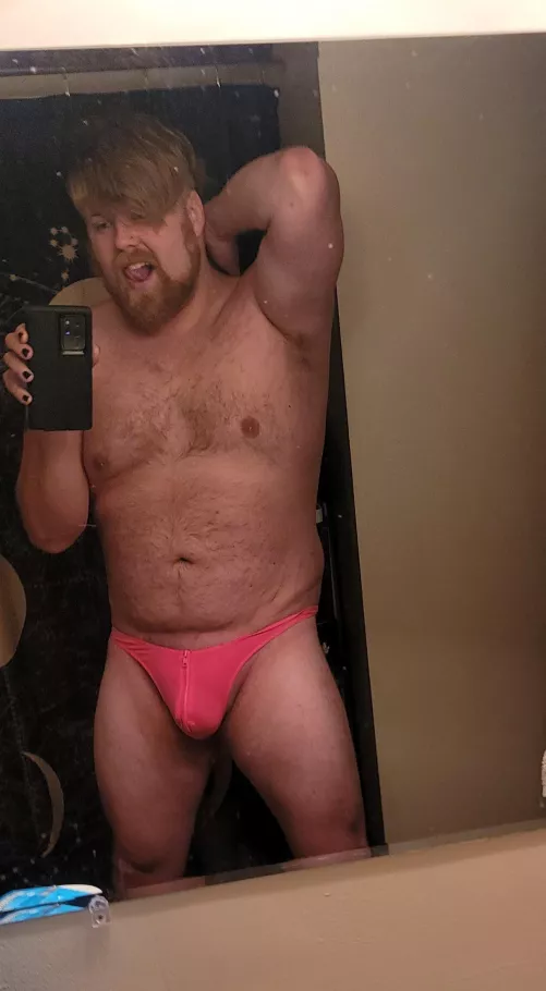 For all you redditors sorting by new, as a treat.