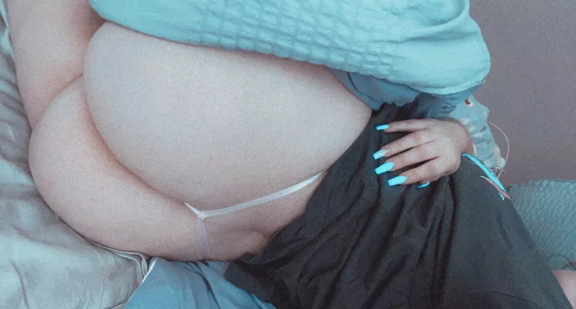 FREE ONLYFANS 😏 Sub now or miss out on more of this ass😈400+ posts link in comments