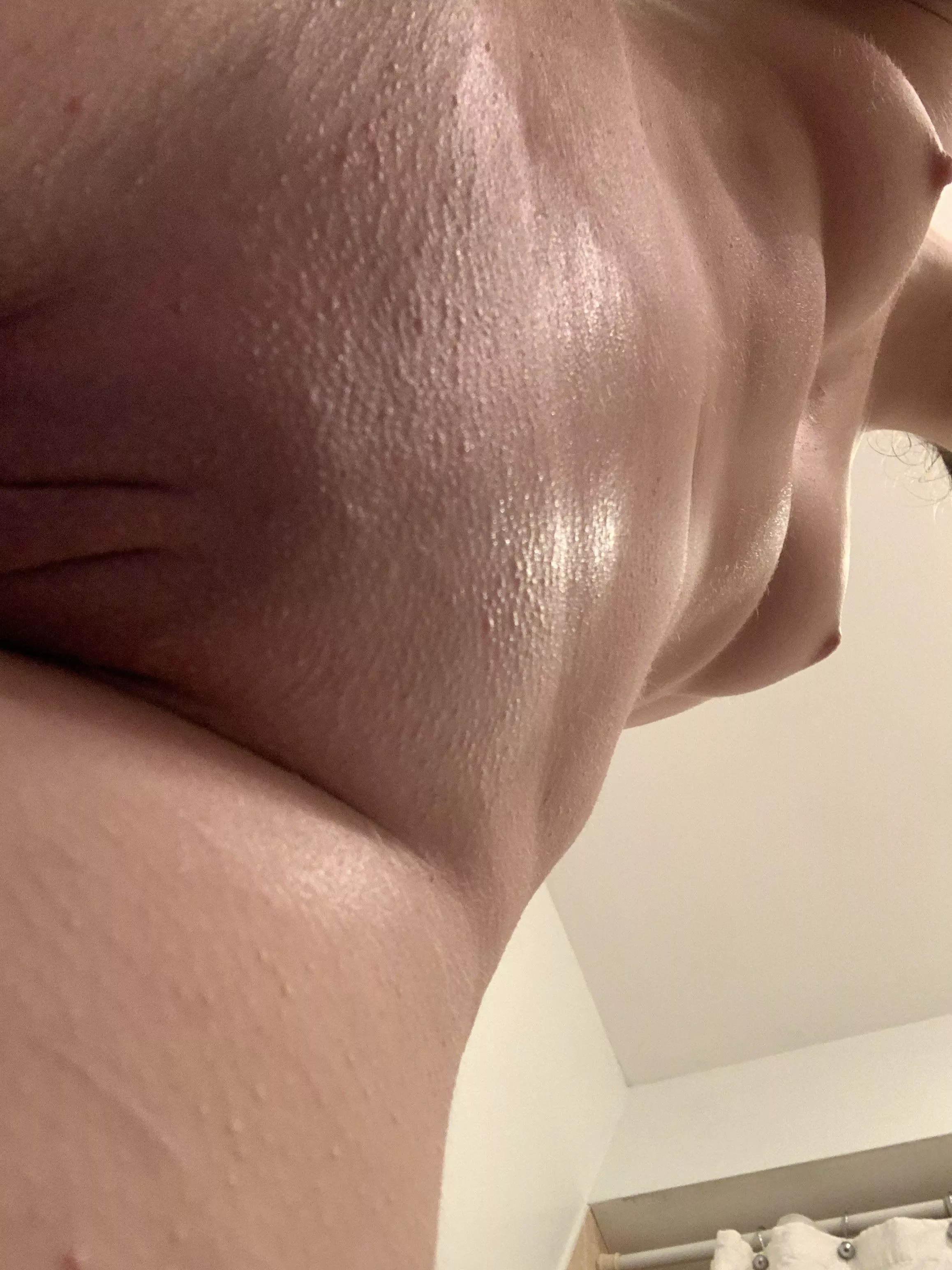 Freshly shaved 😆 (f)