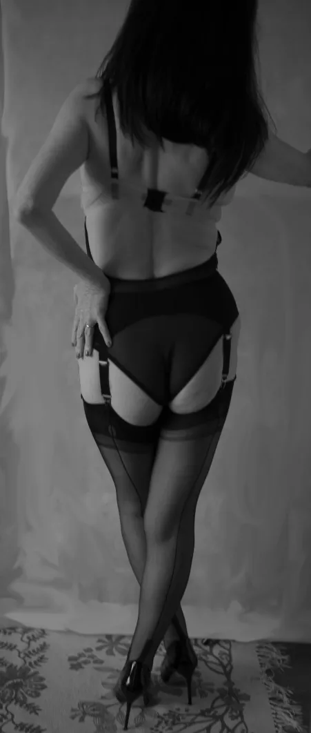 Fully Fashioned Stockings---A retro dream.