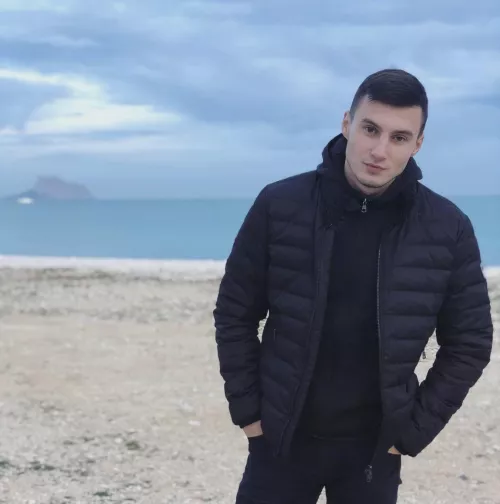 Getting colder but it’s still so good to take some walks and enjoy the beach and fresh air