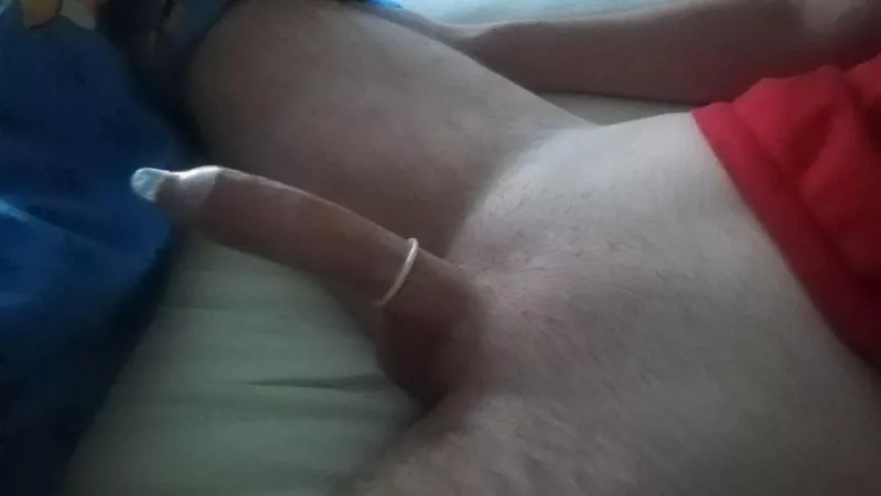 Girls, would you take off the condom and let me fill you?