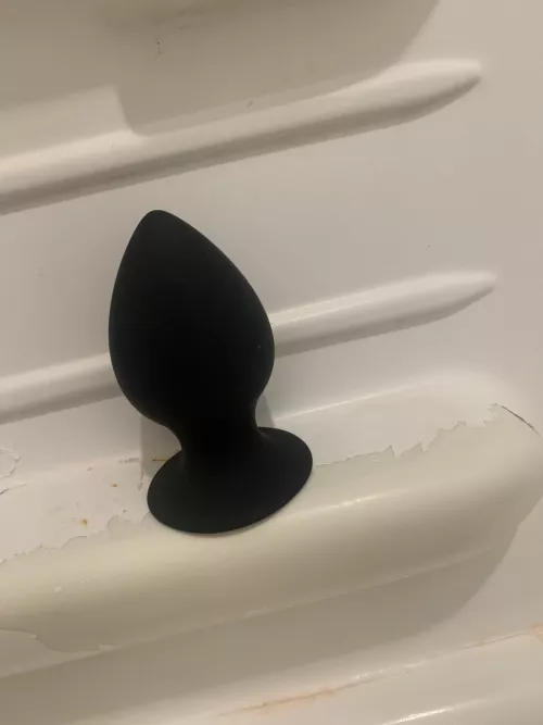 Gonna be wearing this 3” plug for a while today! Also thank you AnalFisting subreddit for helping me get my first 100 upvote post!!