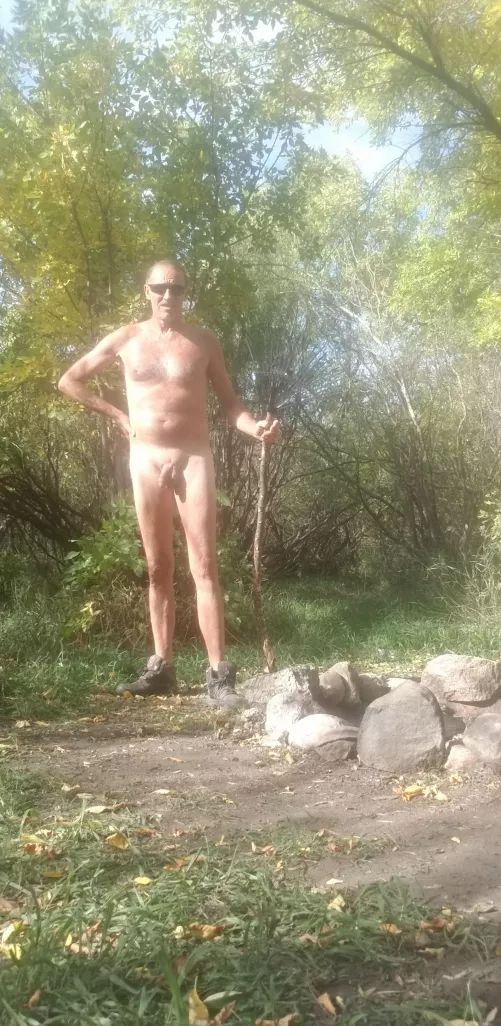 Good morning from Canada enjoy your Sunday Happy Thanksgiving always get outside and enjoy