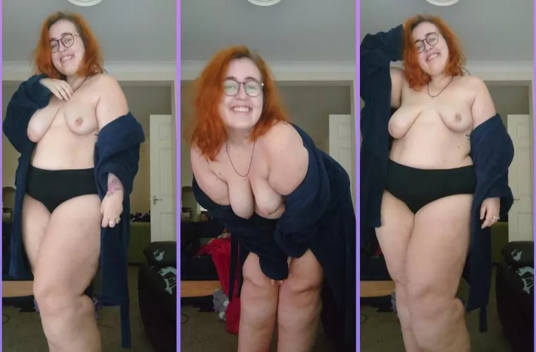 Good Morning Lovelies 😘 feeling cute as fricking punch this morning so have a photo set why not eh? Hope your Thursdays are wonderful ☺️