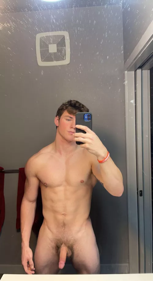 Good morning 😀 new here.. should I stick around?