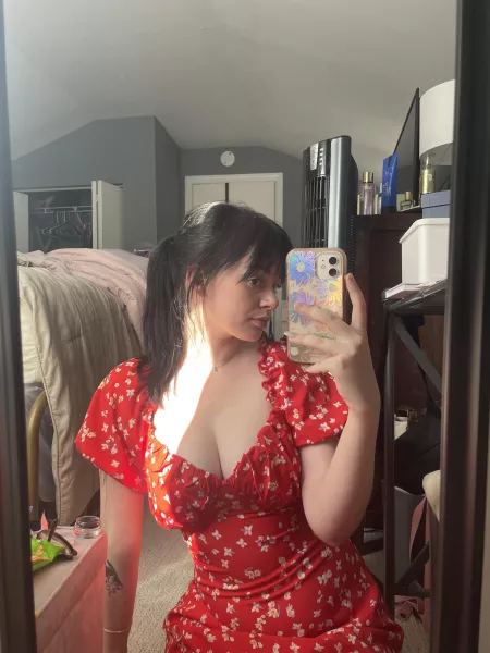 gotta love a good sundress