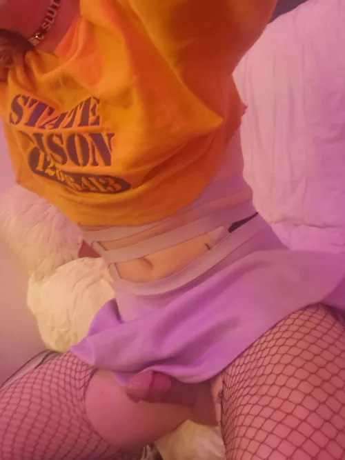 Grab me by the waist with those strong hands