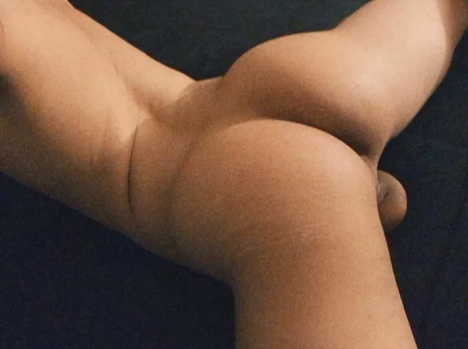 Grab my tiny waist and pound me daddy