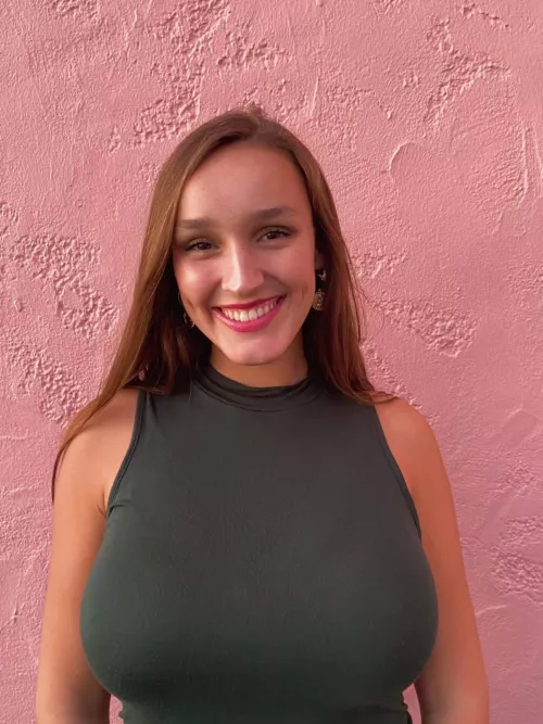 Green top doesn’t hide them