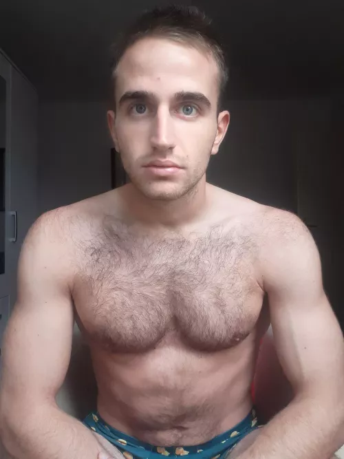 Greetings from my room 🤗