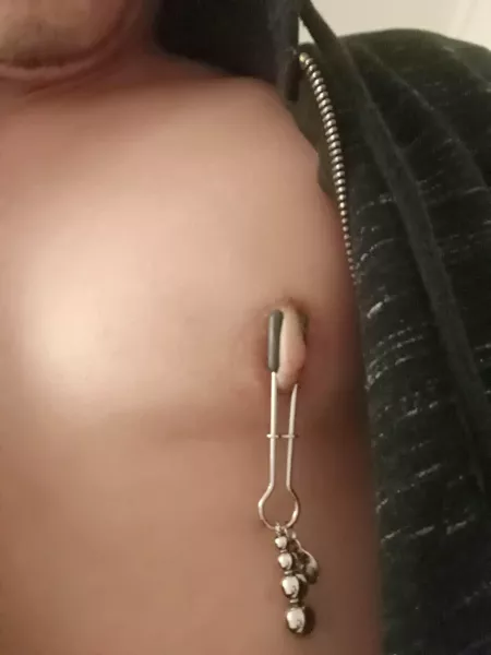 Guys can enjoy too a little bit of nipple play 😉