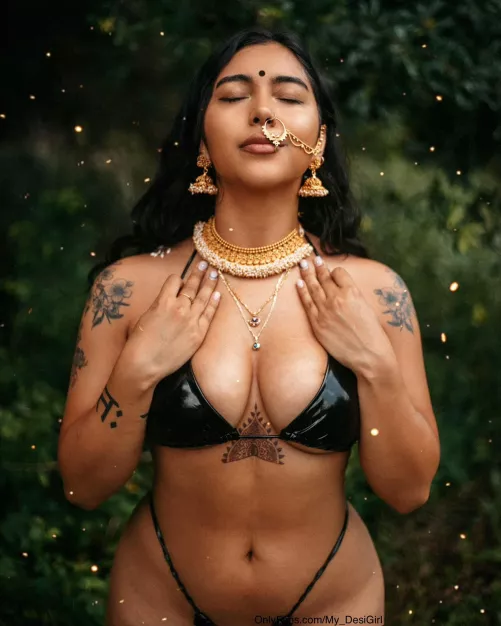 Happy Diwali 🪔 Let’s celebrate by having you cum on me
