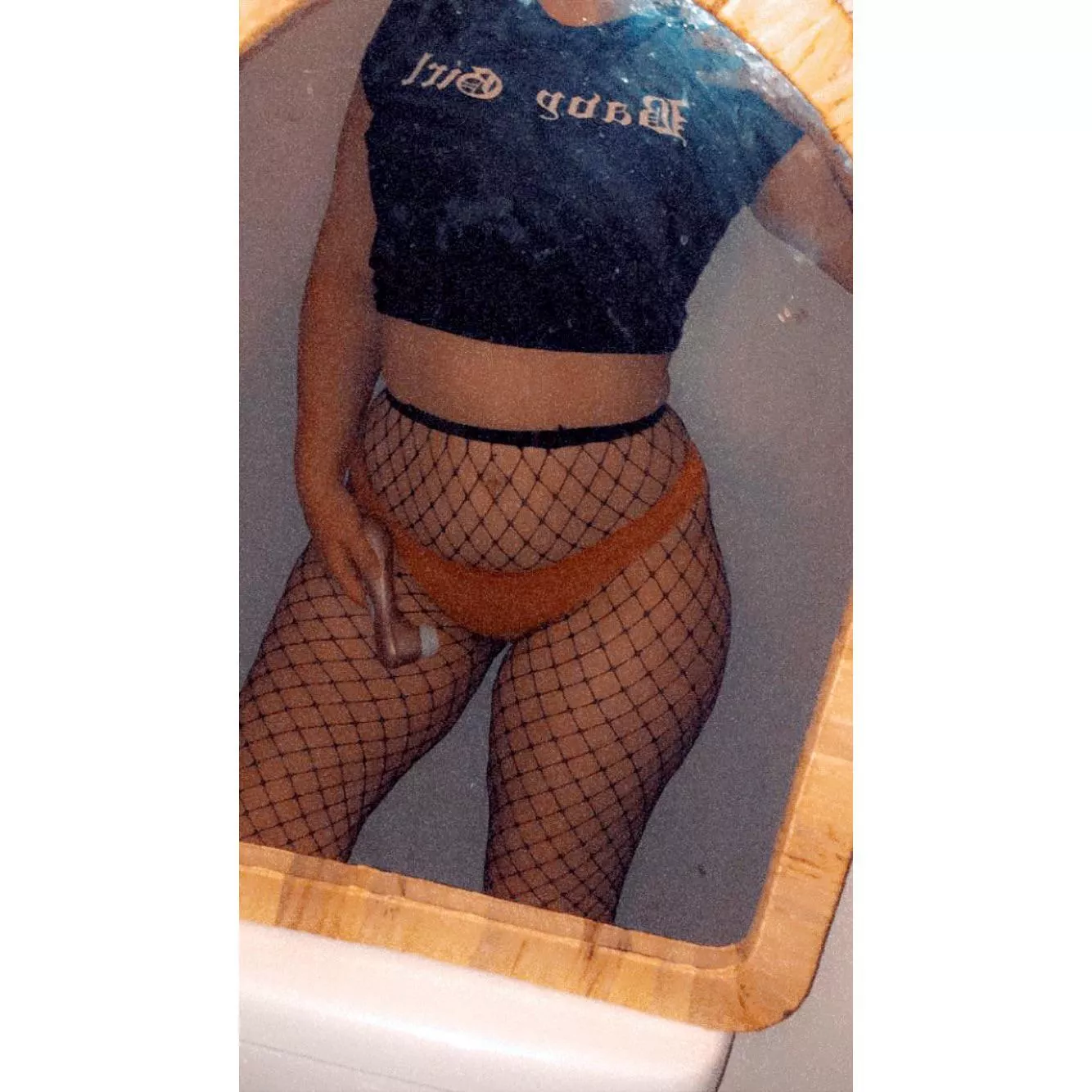 happy friday 🖤