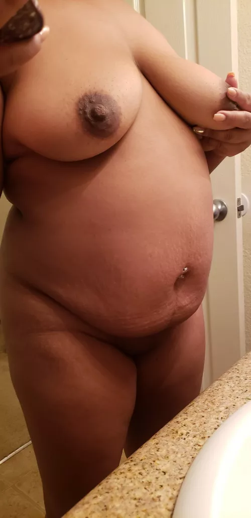 💖Happy Titty Tummy Tuesday💖