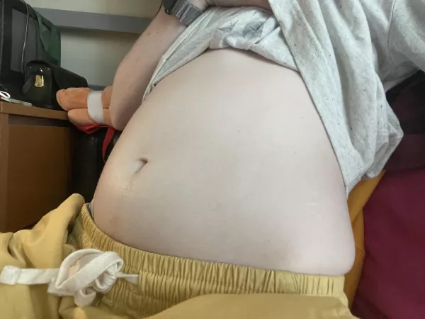 Having a fun time eating more than I need 😋😳💕