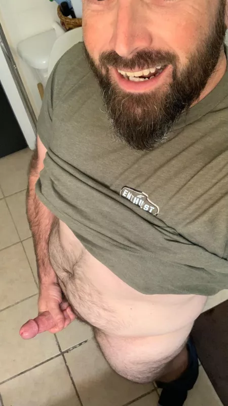 Hello there! Hope everyones day is going as well as mine is. Any ladies want to help a guy out with this?